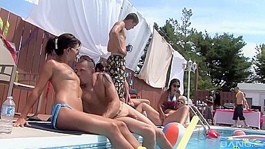 A Group Of College Co-eds Have An Orgy By The Pool
